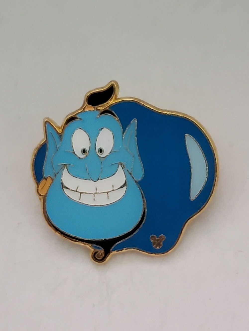 Disney Pin Trading Aladdin Color Palette Genie Magic Lamp Hidden Mickey Pin